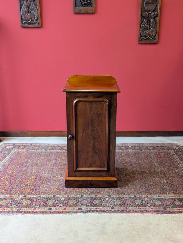 Antique Victorian Mahogany Pot Cupboard Bedside Circa 1880