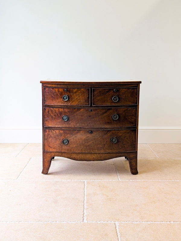 Antique Georgian Mahogany Bowfront Chest of Drawers c.1800