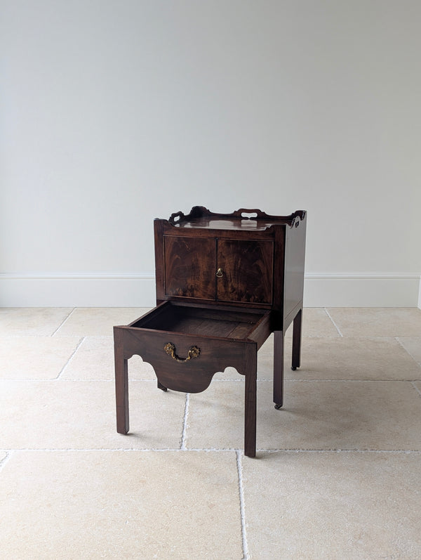 Antique George III Mahogany Bedside Commode c.1800
