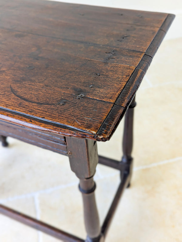 Antique Late 17th Century William & Mary Oak Side Table c.1690
