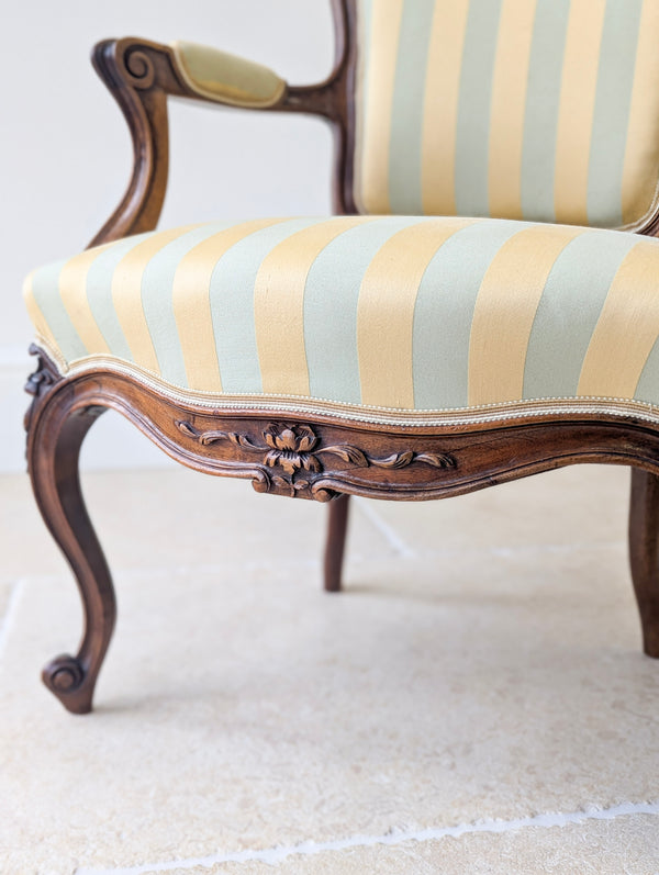 Pair of Antique Victorian Walnut Louis XV Style Open Armchairs c.1880