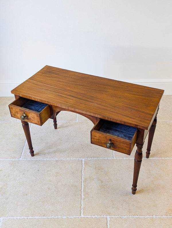Antique Regency Mahogany Kneehole Writing Table c.1820