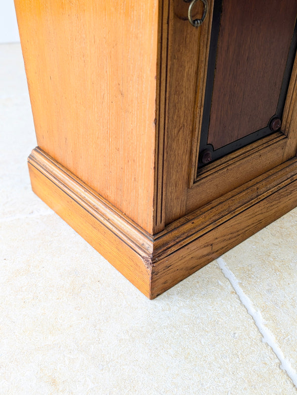 Antique Victorian Oak Bedside Cabinet c.1890