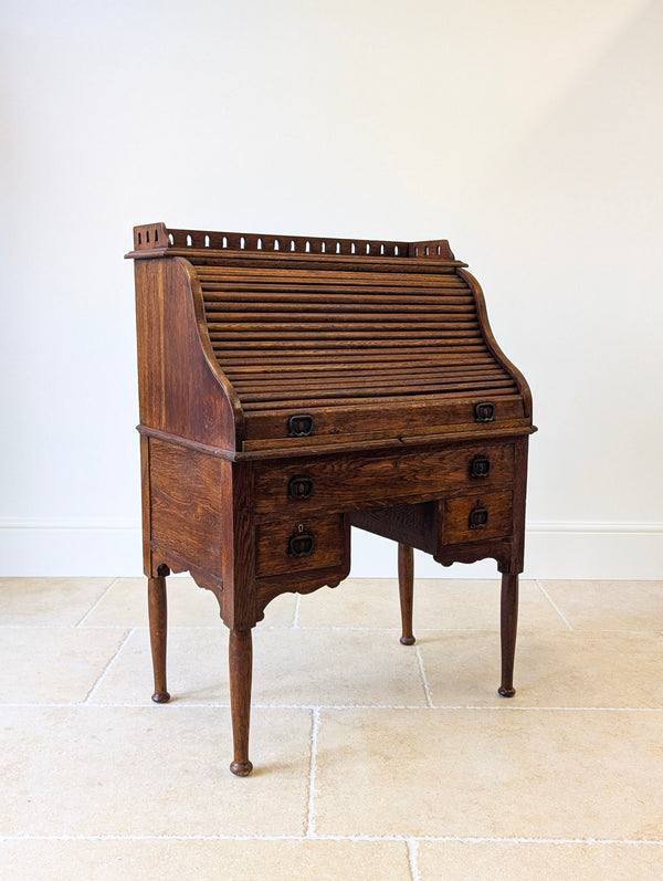 Antique Late Victorian Oak Roll Top Writing Desk c.1890