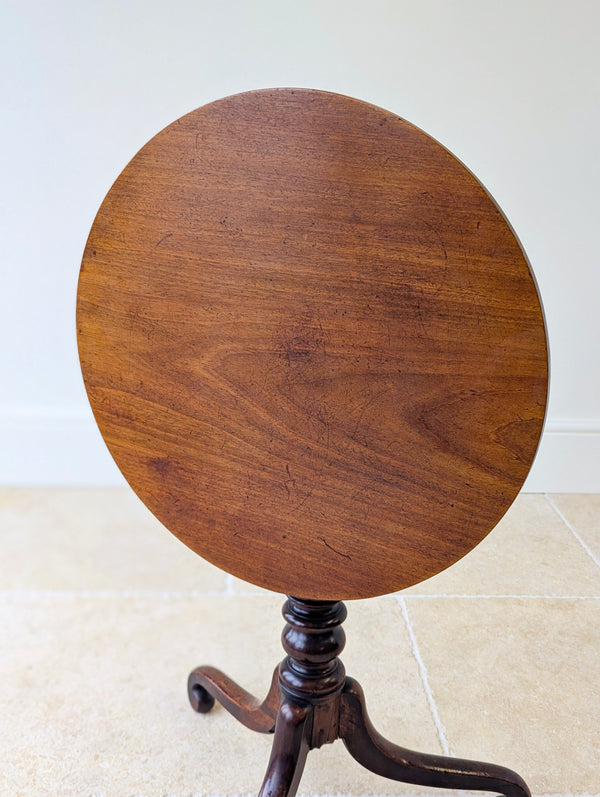 Antique Late Georgian Mahogany Tilt-Top Occasional Table c.1800