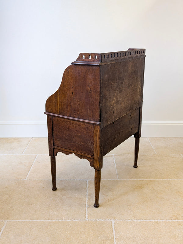 Antique Late Victorian Oak Roll Top Writing Desk c.1890