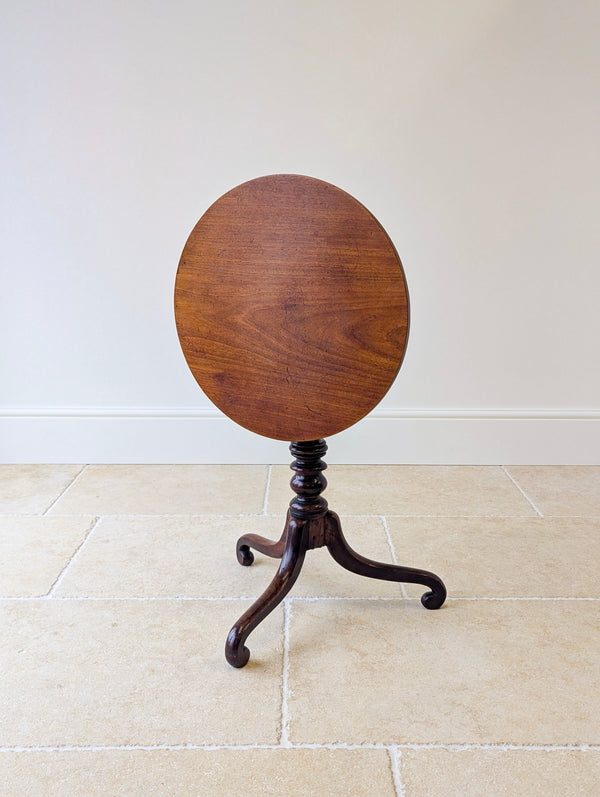 Antique Late Georgian Mahogany Tilt-Top Occasional Table c.1800