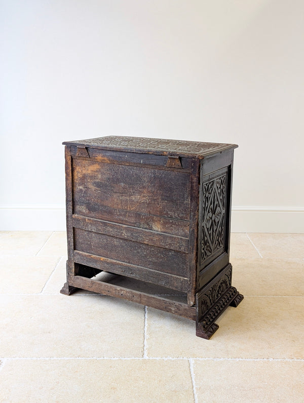 Antique Late 17th Century Carved Oak Mule Chest c.1680