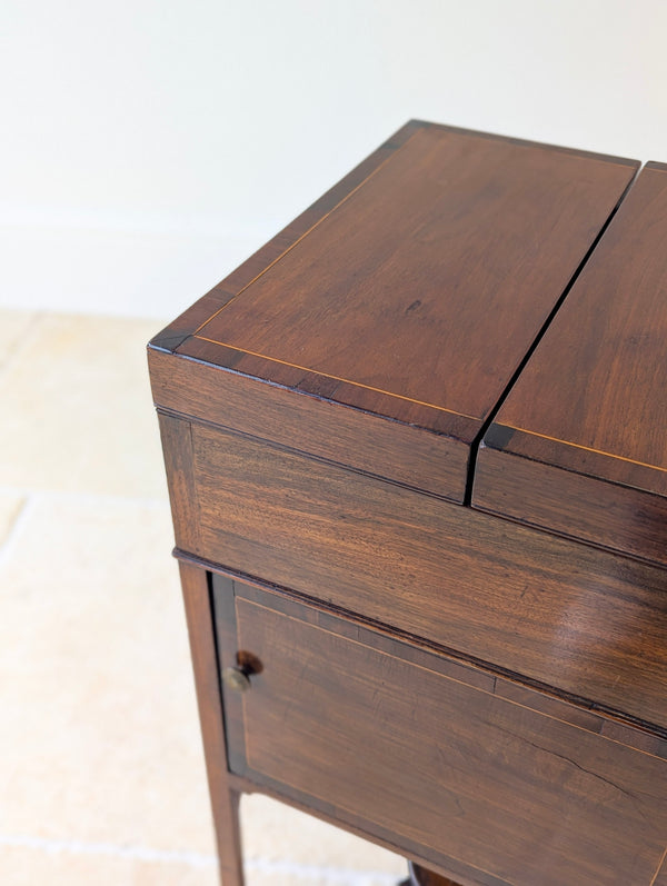 Antique Georgian Mahogany Gentleman’s Bedside Washstand c.1800