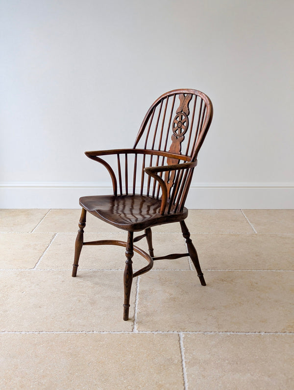Antique George III Ash & Elm Wheelback Windsor Armchair c.1800