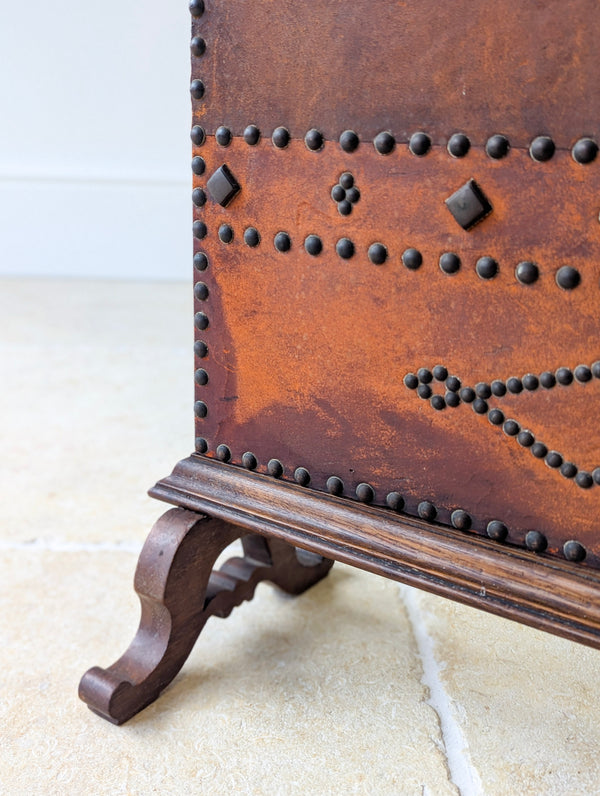 Antique Oak & Leather Malvern College Heraldic Fire Screen c.1920
