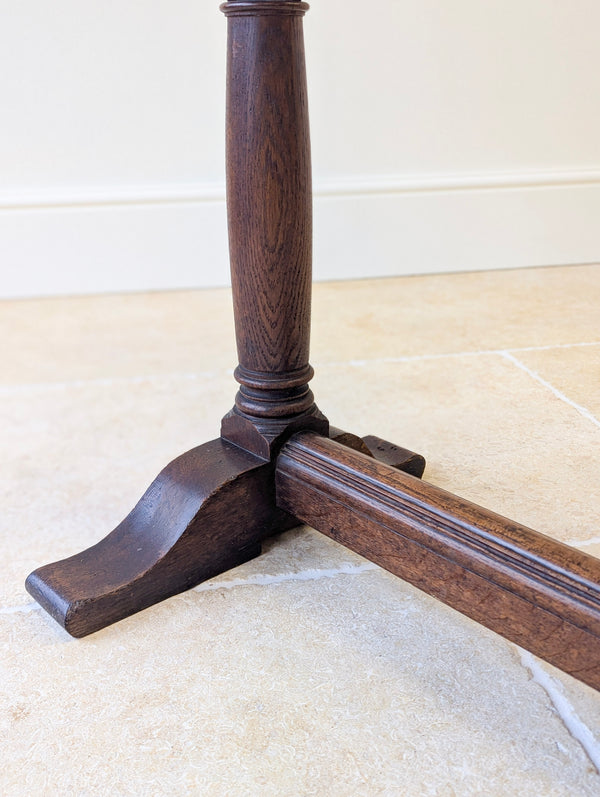 Antique Victorian Gothic Revival Oak Lectern c.1893