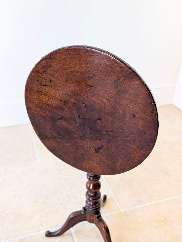 Antique George III Mahogany Tilt-Top Tripod Table c.1780