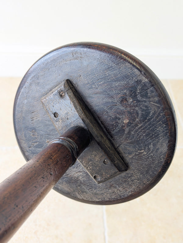 Antique Georgian Mahogany Tripod Wine Table c.1800