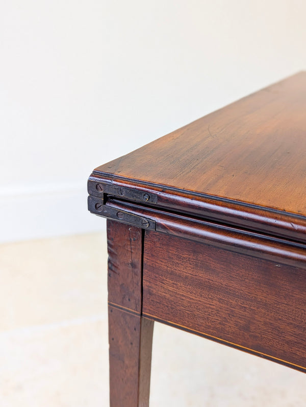 Antique Late Georgian Mahogany Tea Table c.1800