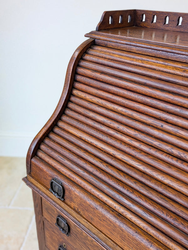 Antique Late Victorian Oak Roll Top Writing Desk c.1890