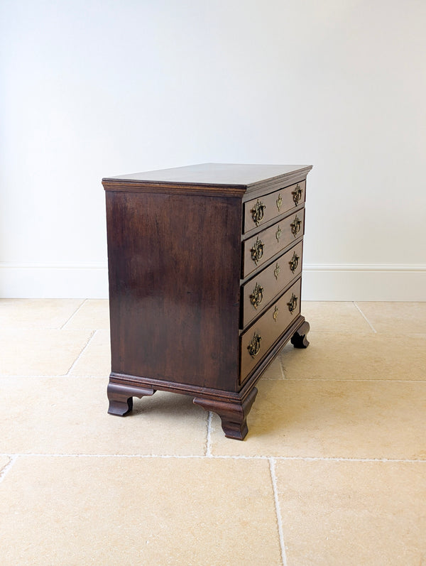 Antique George II Mahogany Chippendale Period Chest of Drawers c.1750