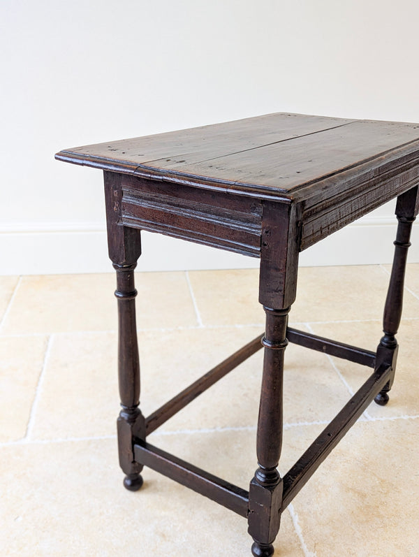 Antique Late 17th Century William & Mary Oak Side Table c.1690