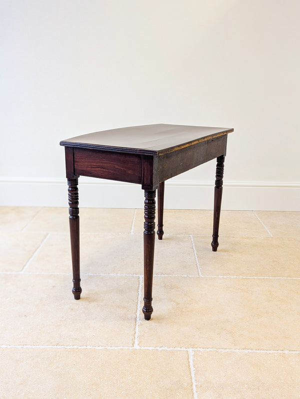 Antique Georgian Mahogany Bow-Front Writing Table c.1810