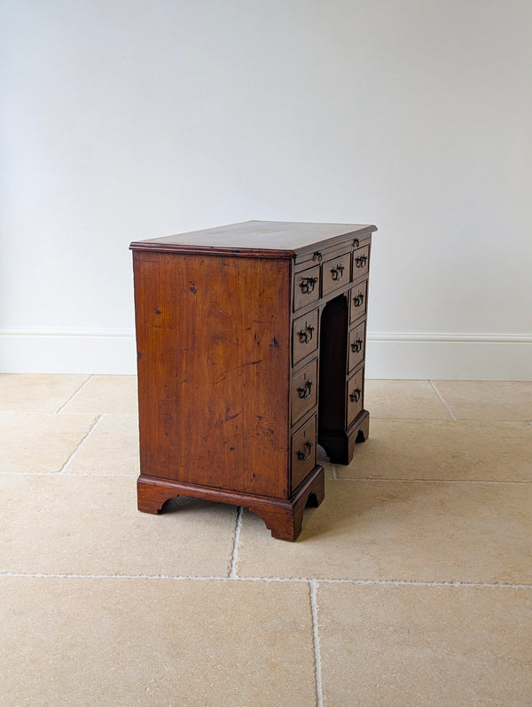 Antique Georgian Sheraton Mahogany Kneehole Desk c.1790