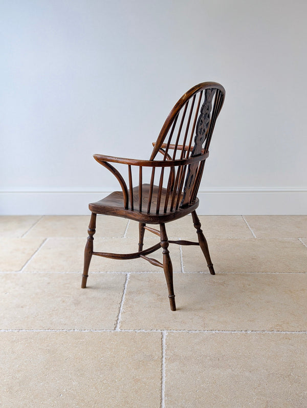 Antique George III Ash & Elm Wheelback Windsor Armchair c.1800