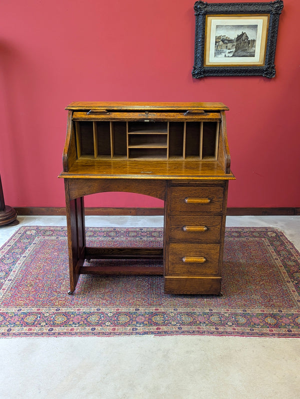 Antique Early 20th Century Golden Oak Roll Top Desk