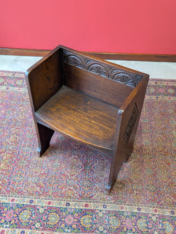 Antique Victorian Oak Prayer Bench / Small Hall Chair