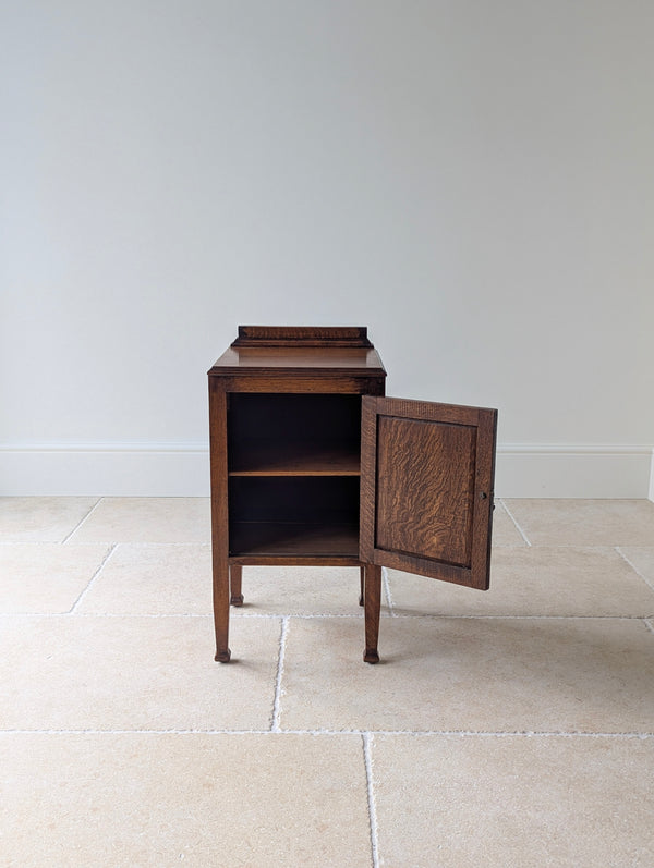 Antique Edwardian Arts & Crafts Oak Bedside Cabinet c.1910