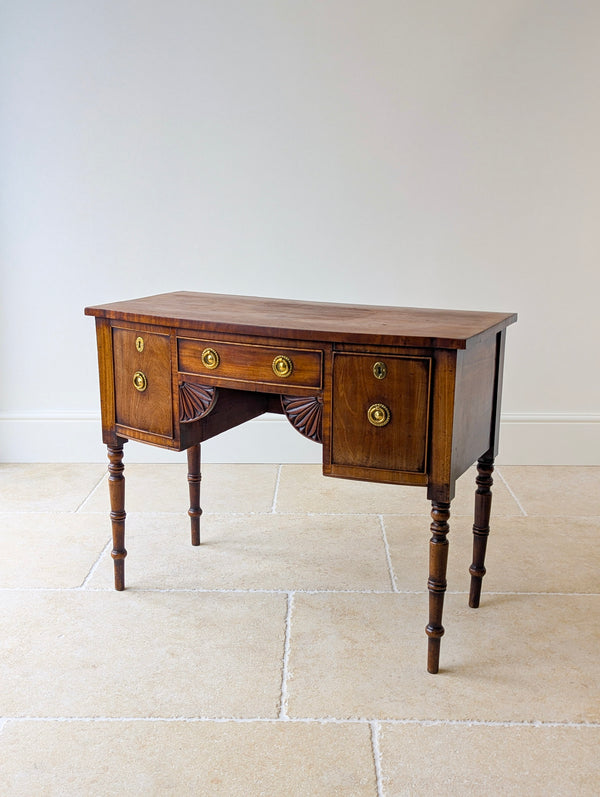 Antique Georgian Mahogany Bow-Front Side Table c.1800