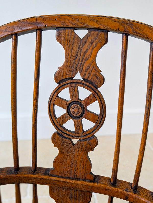 Antique George III Ash & Elm Wheelback Windsor Armchair c.1800