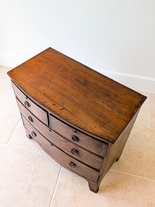 Antique Georgian Mahogany Bowfront Chest of Drawers c.1800