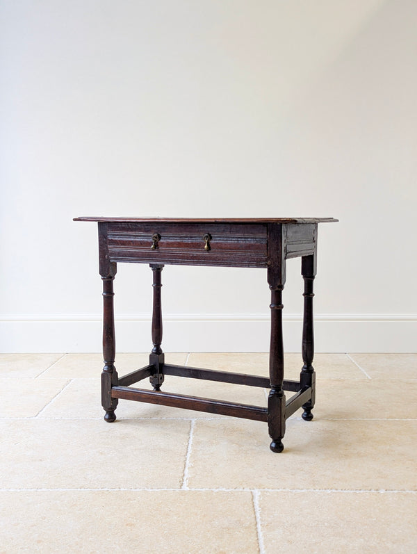 Antique Late 17th Century William & Mary Oak Side Table c.1690