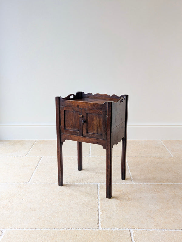Antique Georgian Oak Bedside Cabinet c.1820