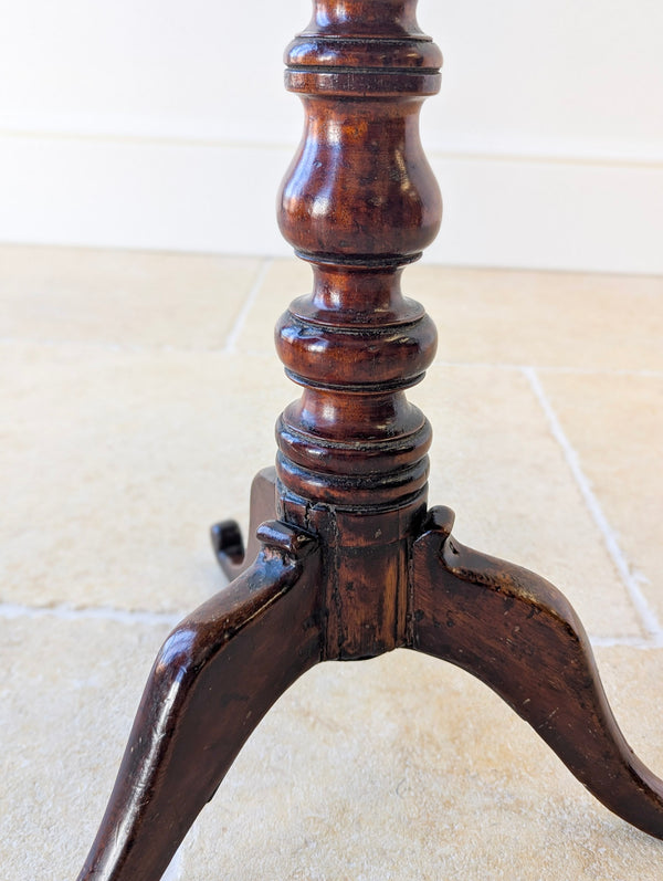 Antique George III Mahogany Tilt-Top Tripod Table c.1780