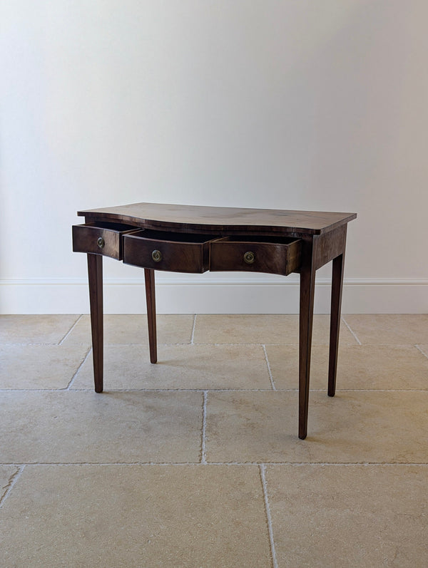 Antique Georgian Mahogany Serpentine Side Table c.1800