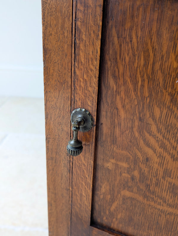 Antique Edwardian Arts & Crafts Oak Bedside Cabinet c.1910