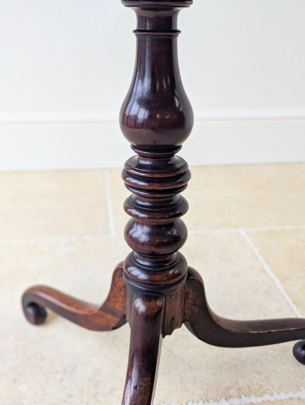 Antique Late Georgian Mahogany Tilt-Top Occasional Table c.1800