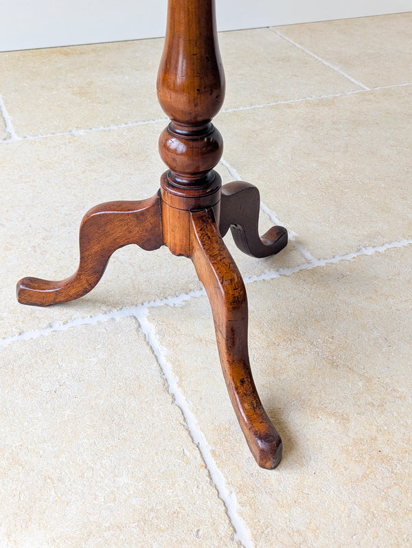 Antique Georgian Mahogany Oval Tilt-Top Tripod Wine Table c.1820
