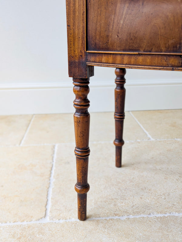 Antique Georgian Mahogany Bow-Front Side Table c.1800