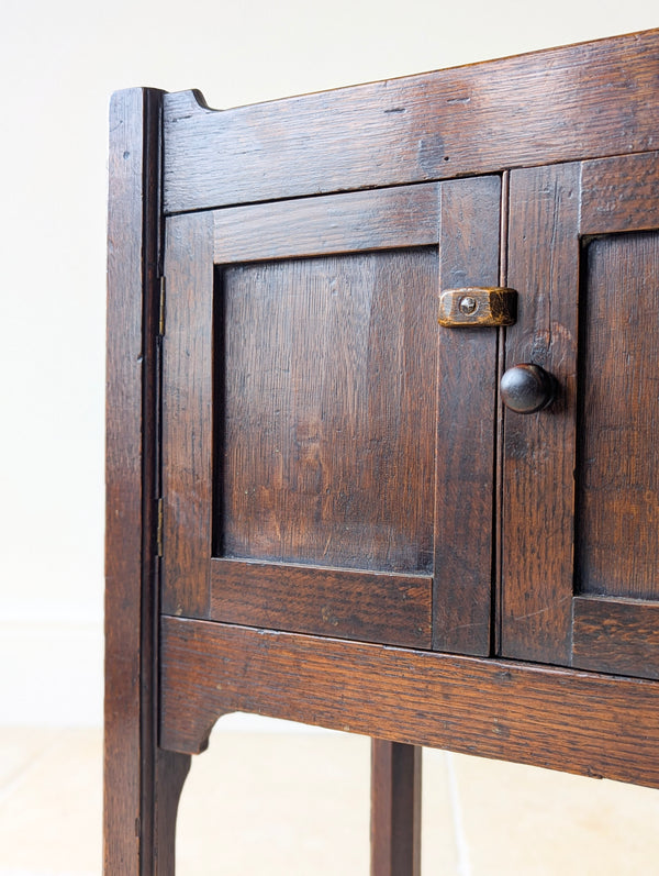 Antique Georgian Oak Bedside Cabinet c.1820