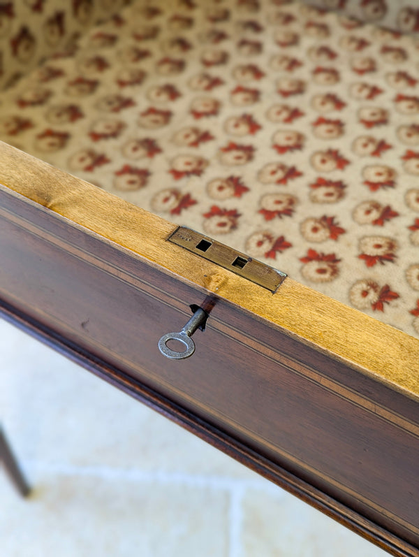 Antique Edwardian Mahogany Bijouterie Table c.1910