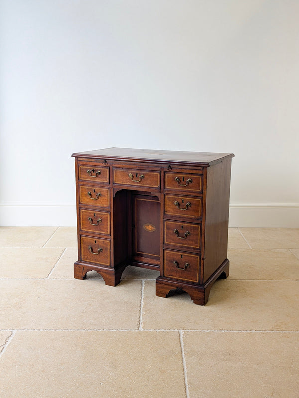 Antique Georgian Sheraton Mahogany Kneehole Desk c.1790