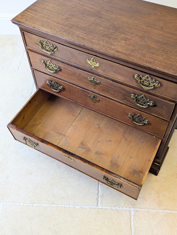 Antique George II Mahogany Chippendale Period Chest of Drawers c.1750