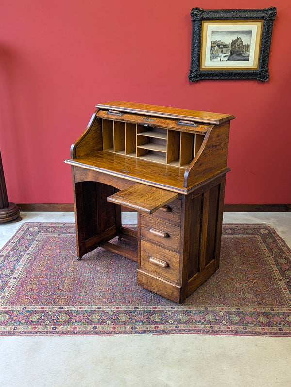 Antique Early 20th Century Golden Oak Roll Top Desk