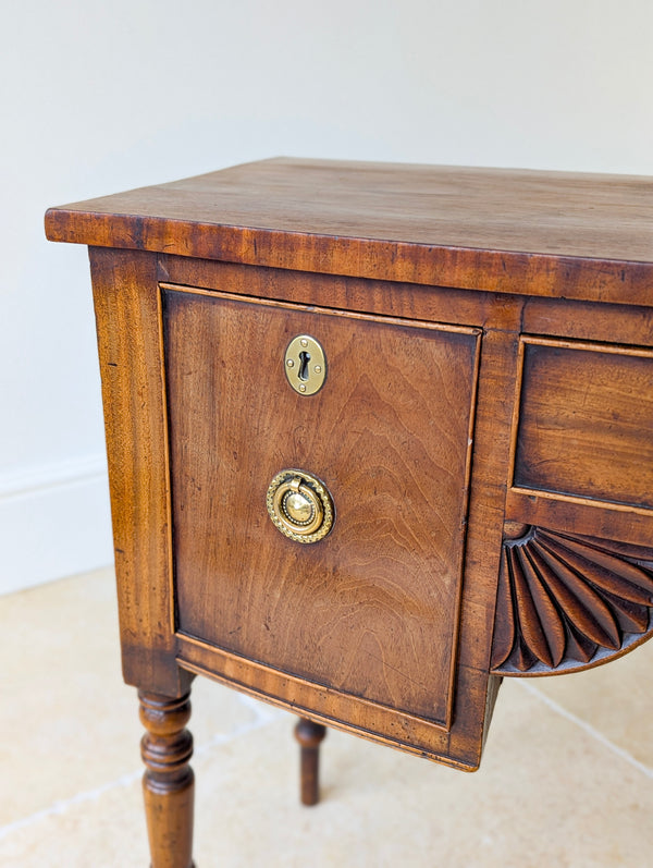 Antique Georgian Mahogany Bow-Front Side Table c.1800