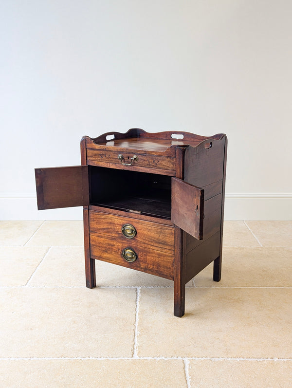 Antique Georgian Mahogany Bedside Commode c.1800