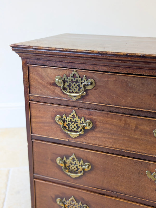Antique George II Mahogany Chippendale Period Chest of Drawers c.1750
