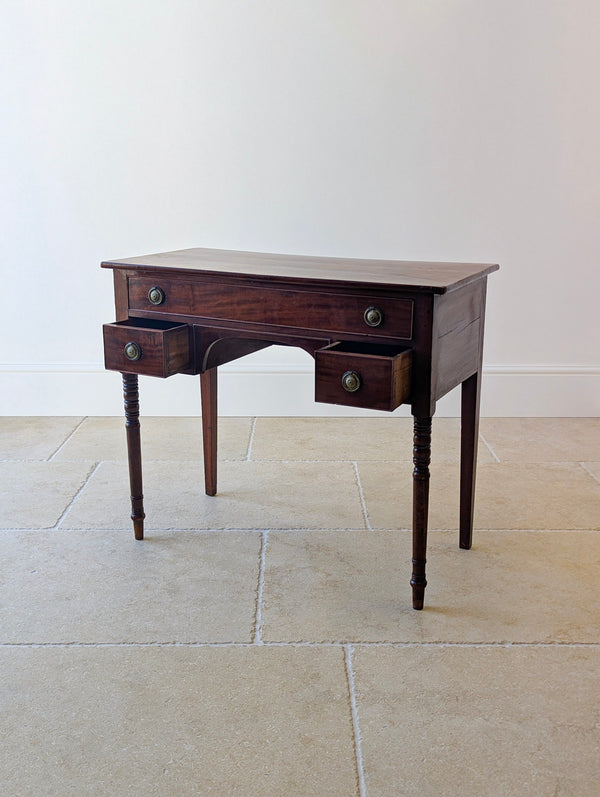 Antique Regency Mahogany Kneehole Writing Table c.1820