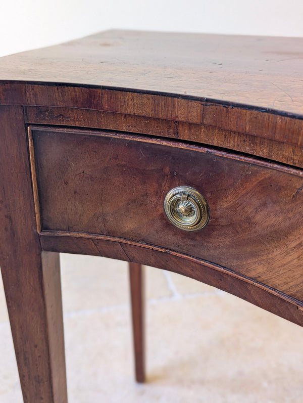 Antique Georgian Mahogany Serpentine Side Table c.1800