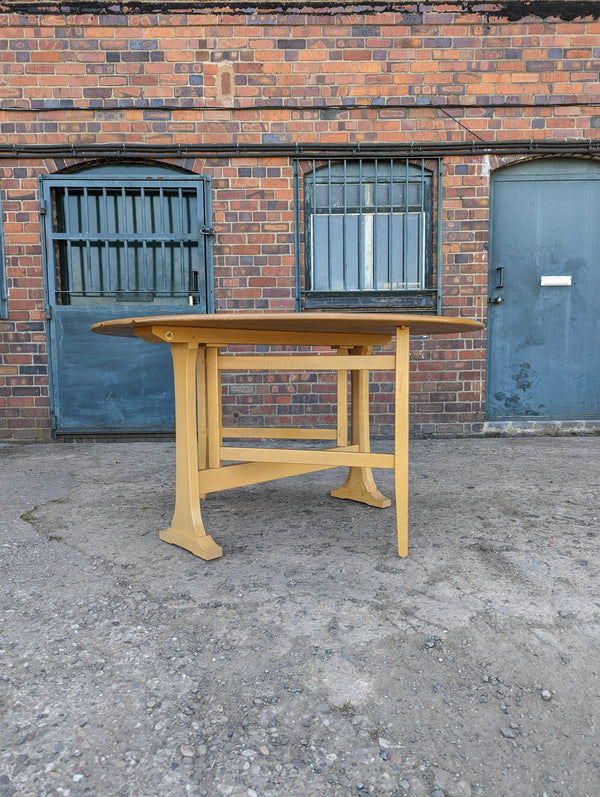 Mid Century Ercol Windsor Blonde Gateleg Drop Leaf Dining Table Model 610